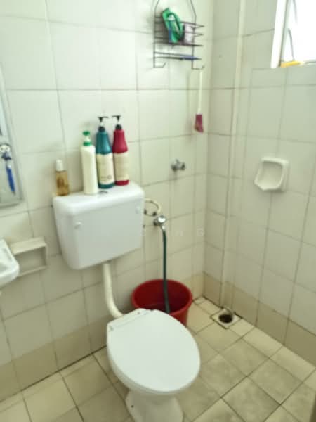 Apartment for Sale at Pangsapuri Randa - N C Ng - Bathroom - PropertyGuru.com.my