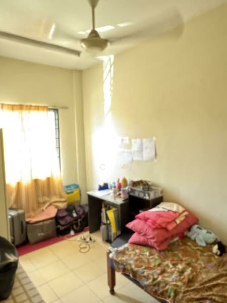 Apartment for Sale at Pangsapuri Randa - N C Ng - Bedroom - PropertyGuru.com.my