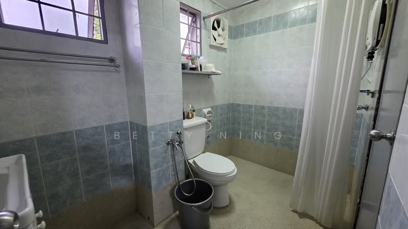 2-storey Terraced House for Sale in Bukit Jelutong (Shah Alam) - Betty Ning - Bathroom - PropertyGuru.com.my