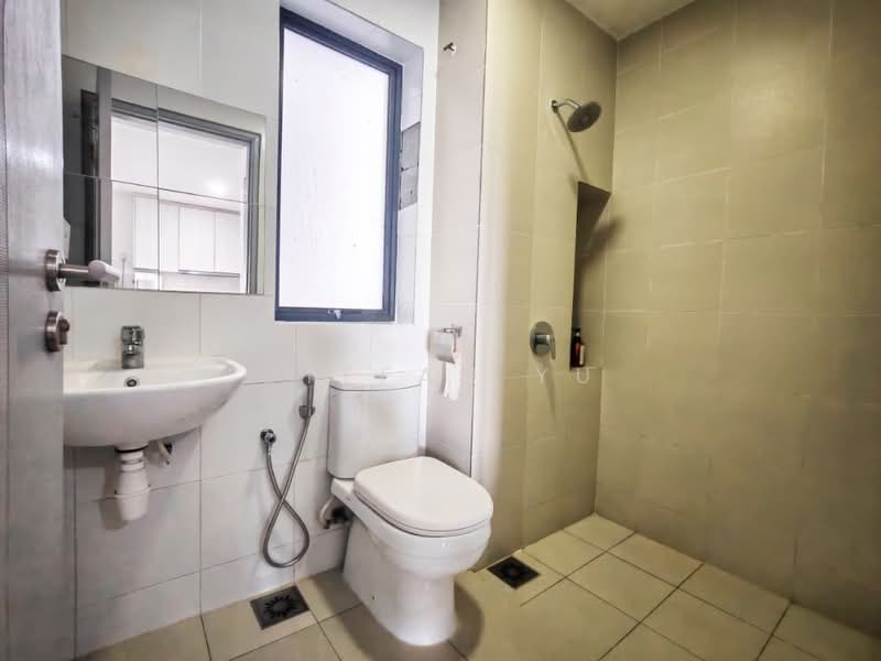 Servis Apartment untuk Dijual di Residences @ 1 Tebrau - Stefan Yu - Bathroom - PropertyGuru.com.my