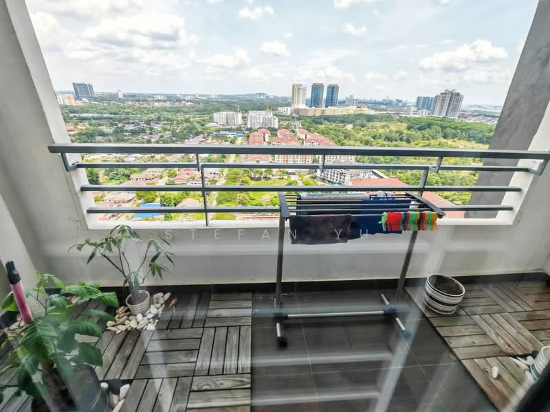 Servis Apartment untuk Dijual di Residences @ 1 Tebrau - Stefan Yu - Balcony - PropertyGuru.com.my