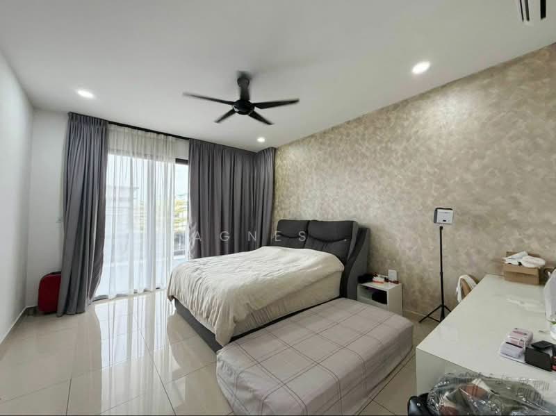 Rumah Kluster untuk Dijual di Taman Pulai Hijauan (Skudai) - Agnes . - Bedroom - PropertyGuru.com.my
