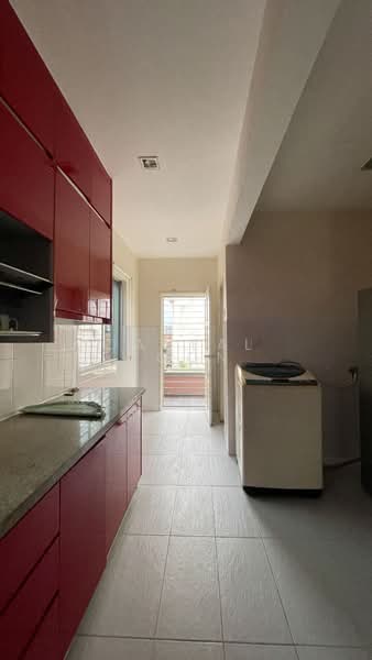 2-storey Terraced House for Rent in Kemuning Utama (Shah Alam) - Daneal Eoon - Kitchen - PropertyGuru.com.my