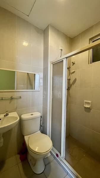 2-storey Terraced House for Rent in Kemuning Utama (Shah Alam) - Daneal Eoon - Bathroom - PropertyGuru.com.my