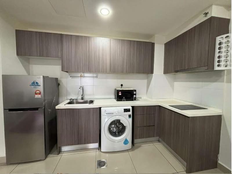 Servis Apartment untuk Disewa di D'Pulze Cyberjaya - Siti Salwa - Kitchen - PropertyGuru.com.my