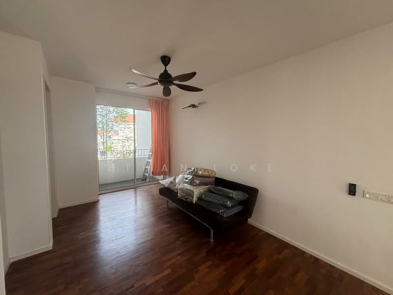 3-storey Terraced House for Rent in Rawang (Selangor) - Ethan Loke - Balcony - PropertyGuru.com.my