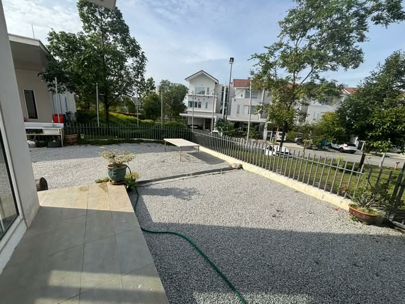 3-storey Terraced House for Rent in Rawang (Selangor) - Ethan Loke - Exterior - PropertyGuru.com.my