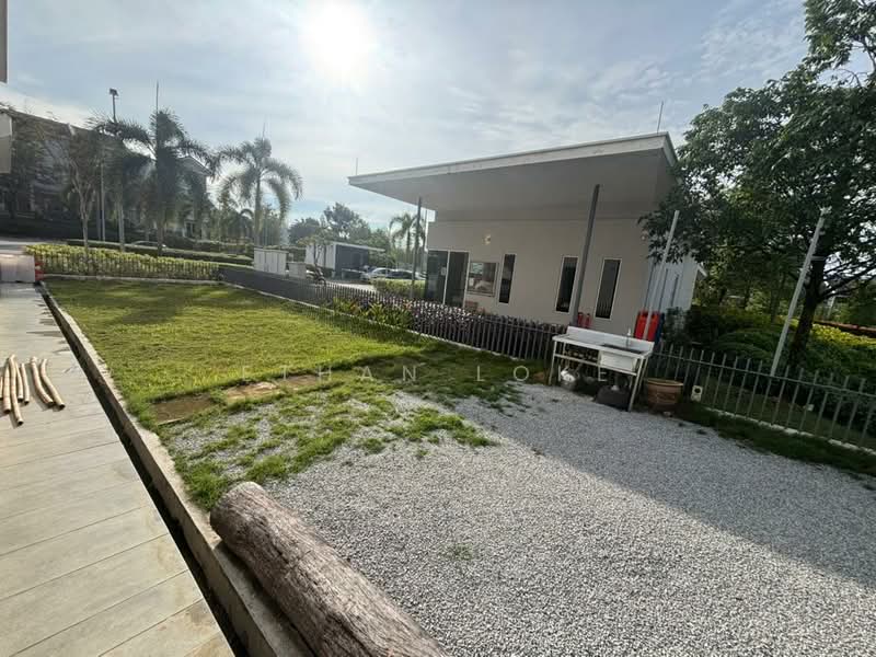3-storey Terraced House for Rent in Rawang (Selangor) - Ethan Loke - Exterior - PropertyGuru.com.my