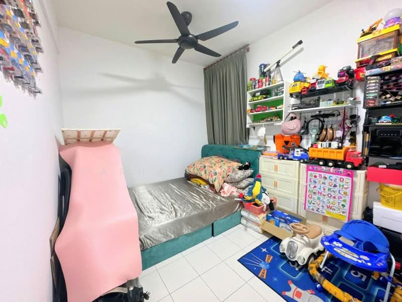 Apartment for Sale at Pangsapuri Selangorku Tiara South (RSKU) - Farhan Rafael - Bedroom - PropertyGuru.com.my