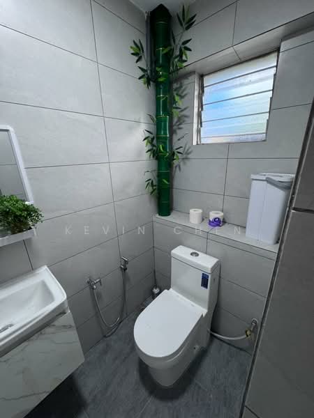 Pejabat untuk Disewa di Pandan Indah (Ampang) - Kevin Chen - Bathroom - PropertyGuru.com.my