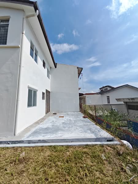 2-storey Terraced House for Sale in Bandar Putra Permai (Seri Kembangan) - Fey Lee - PropertyGuru.com.my