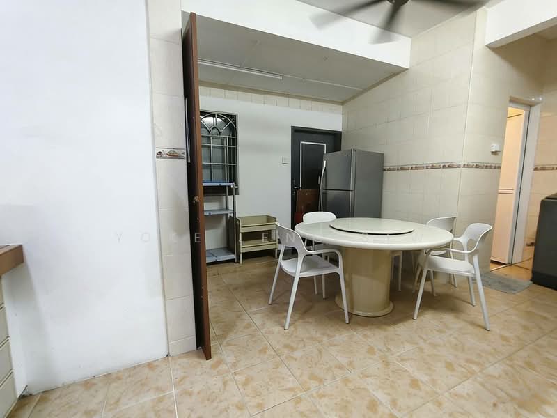 Rumah Teres 2 Tingkat untuk Dijual di BANDAR PUCHONG JAYA (Puchong) - Yoke Leng Sew - Kitchen - PropertyGuru.com.my