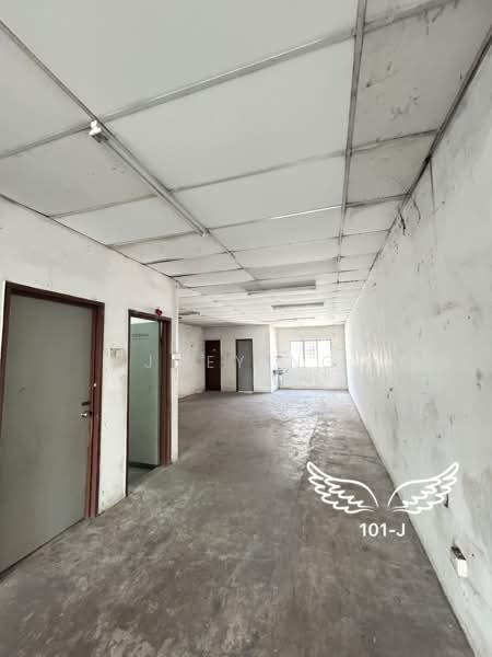 Shop for Rent in Klang (Selangor) - Joey Ng - Interior - PropertyGuru.com.my