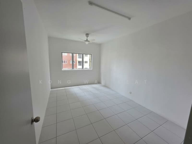 Condominium for Rent at Residensi Sateria - Kong Wai Keat - Interior - PropertyGuru.com.my