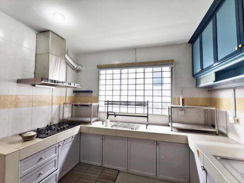 2-storey Terraced House for Rent in SS7 (Petaling Jaya) - Lee Joanne - Kitchen - PropertyGuru.com.my