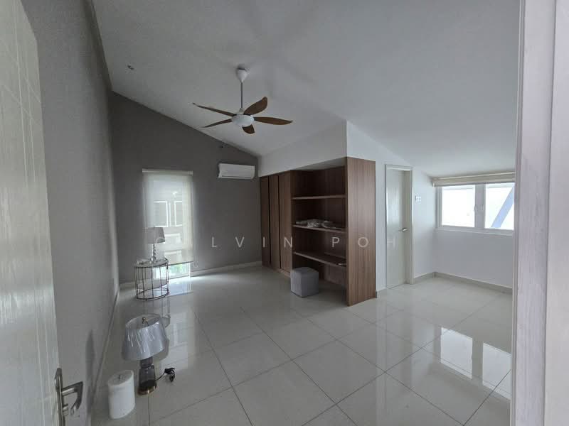 Rumah Banglo untuk Dijual di Taman Bukit Suria II (Cheras) - Calvin Poh - Bedroom - PropertyGuru.com.my
