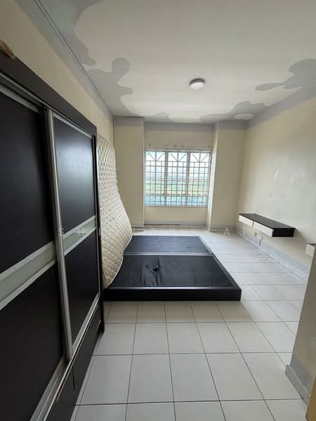 Apartment for Sale at Impian Senibong Apartment - Shirley Yap - Bedroom - PropertyGuru.com.my