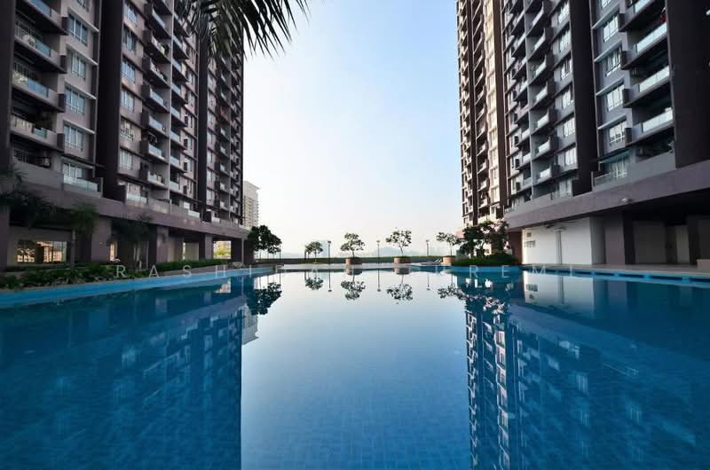 Service Residence for Sale at Platinum Lake PV 21 - Rashidah Juremi - Exterior - PropertyGuru.com.my