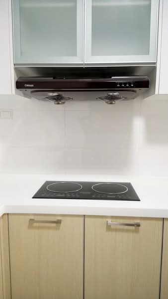 Apartment for Sale at Molek Pine 4 - Sin Yie - Kitchen - PropertyGuru.com.my