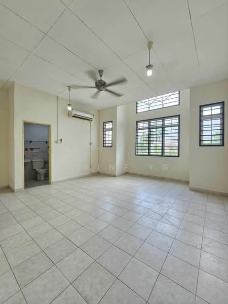 2-storey Terraced House for Sale in Taman Desa Tebrau (Tebrau) - Corine YG - Living Room - PropertyGuru.com.my