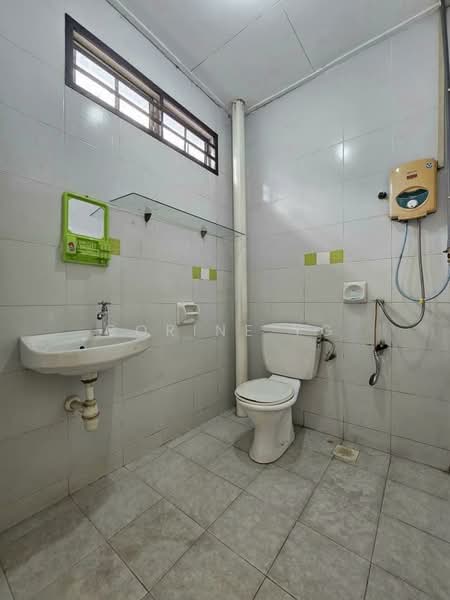 2-storey Terraced House for Sale in Taman Desa Tebrau (Tebrau) - Corine YG - Bathroom - PropertyGuru.com.my