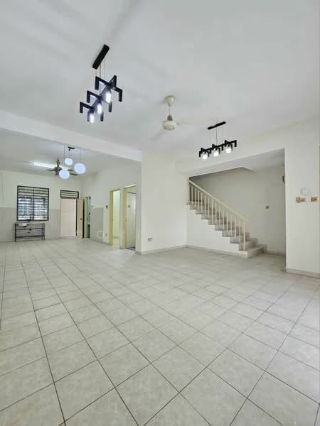 2-storey Terraced House for Sale in Taman Desa Tebrau (Tebrau) - Corine YG - Living Room - PropertyGuru.com.my