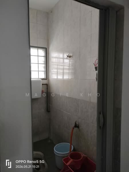 Kedai / Pejabat untuk Disewa di Pudu (KL City Centre) - Maggie Kho - Bathroom - PropertyGuru.com.my