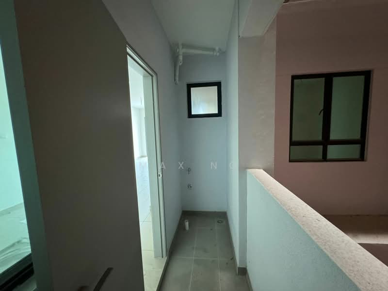 Pangsapuri untuk Dijual di Iconic Vue - Max Ng - Corridor - PropertyGuru.com.my