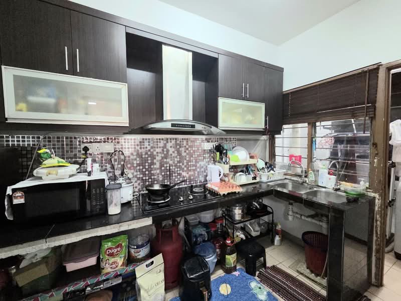 Kondominium untuk Dijual di Bayu Tasik 1 - Firdaus Hamidun - Kitchen - PropertyGuru.com.my