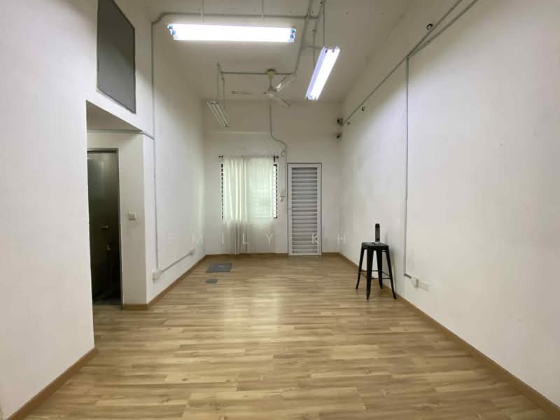 Shop for Rent in Shah Alam (Selangor) - Emily Kho - Interior - PropertyGuru.com.my