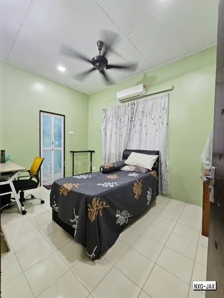 Semi-Detached House for Sale in Taman Sejahtera (Klang) - Daniel Kok - Bedroom - PropertyGuru.com.my