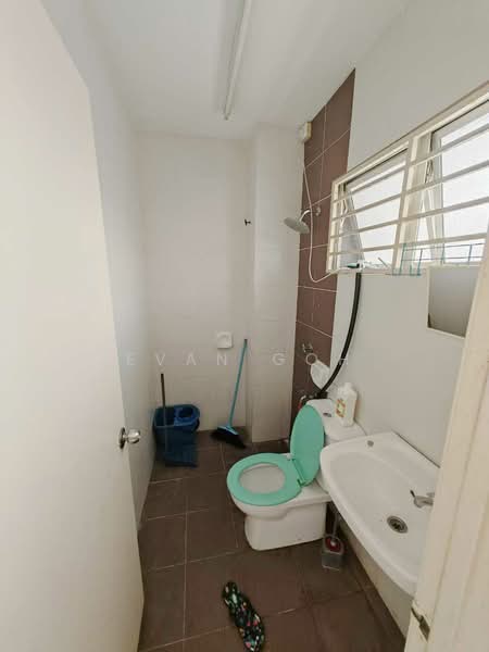 Townhouse for Rent in Taman Putra Perdana (Puchong) - Evan Goh - Bathroom - PropertyGuru.com.my