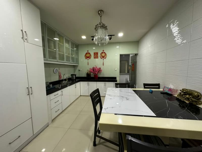 2-storey Terraced House for Sale in Sutera Damansara (Damansara Damai) - Jessie Lin - Kitchen - PropertyGuru.com.my