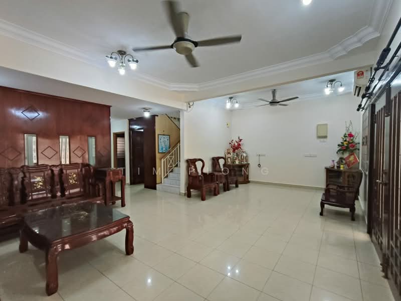 2-storey Terraced House for Sale in Taman Paya Emas (Paya Rumput) - Tim Piong - Living Room - PropertyGuru.com.my
