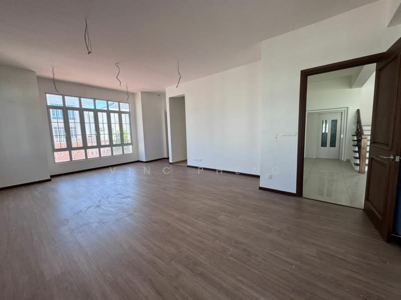 Rumah Banglo untuk Dijual di Taman Kota Syahbandar (Melaka City) - Vinc Pheng - Living Room - PropertyGuru.com.my