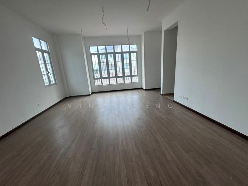 Rumah Banglo untuk Dijual di Taman Kota Syahbandar (Melaka City) - Vinc Pheng - Living Room - PropertyGuru.com.my