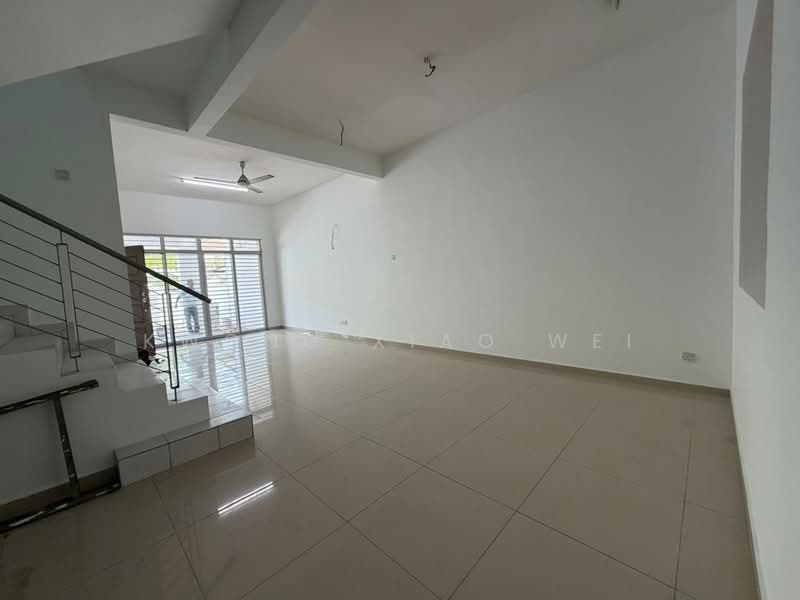 2-storey Terraced House for Sale in Kota Emerald (Rawang) - Kwong Xiao Wei - Living Room - PropertyGuru.com.my