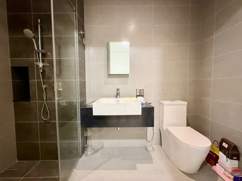 Service Residence for Rent at Sunway Belfield - Marvin Giam - Bathroom - PropertyGuru.com.my