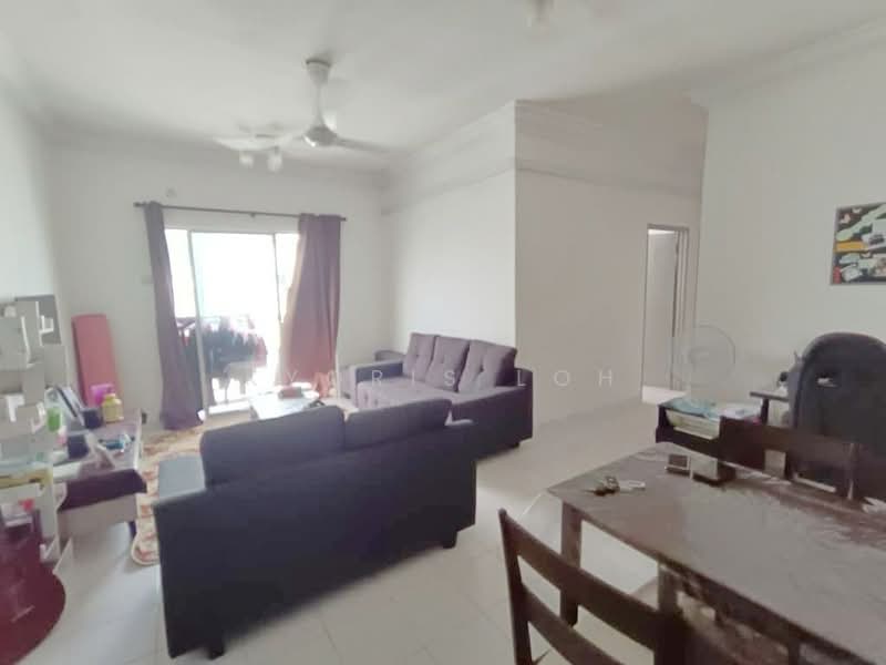 Pangsapuri untuk Dijual di Taman Larkin Idaman Plot C - Kyoris Loh - Living Room - PropertyGuru.com.my