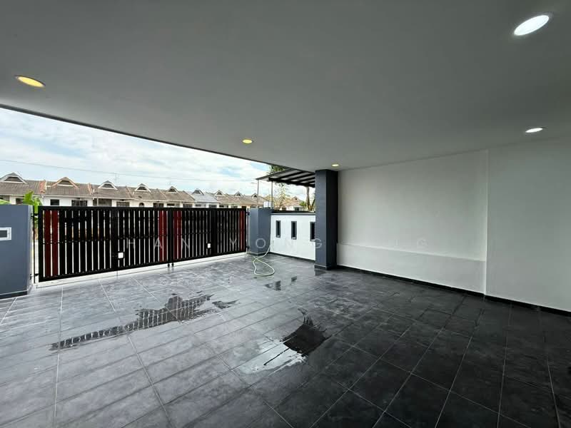 2-storey Terraced House for Sale in Taman Sri Skudai (Skudai) - Han Yong Ang - Exterior - PropertyGuru.com.my