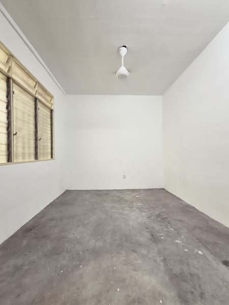 Apartment for Sale at Mentari Court - Mohd Fikry Abdul Karim - Interior - PropertyGuru.com.my
