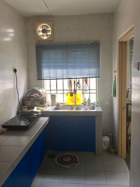 Rumah Teres 2 Tingkat untuk Dijual di Bukit Rimau (Shah Alam) - Joanna Tan - Kitchen - PropertyGuru.com.my