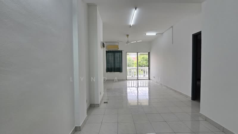 Apartment for Sale at Pangsapuri Subang Jaya - Lynda Yau - Living Room - PropertyGuru.com.my