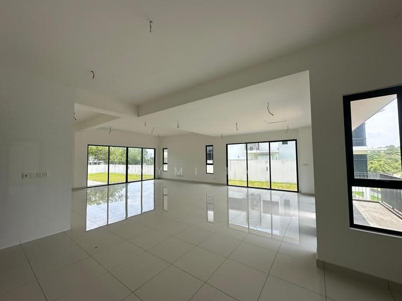 Bungalow House for Sale in Jade Hills (Kajang) - Jaymi Tan - Living Room - PropertyGuru.com.my