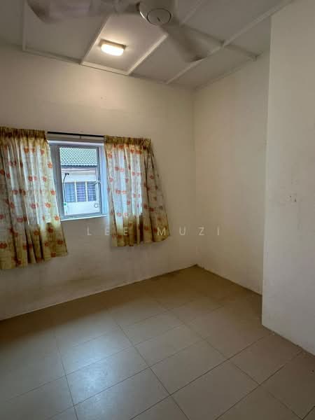 2-storey Terraced House for Sale in Taman Cempaka (Ipoh) - Lee Muzi - Interior - PropertyGuru.com.my