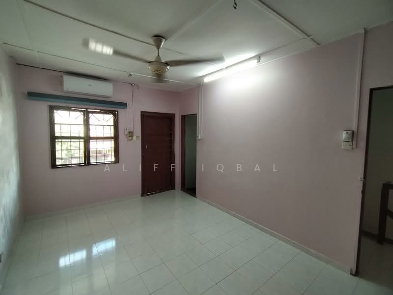 Rumah Teres 2 Tingkat untuk Disewa di Pjs 10 (Sunway) - Aliff Iqbal - PropertyGuru.com.my
