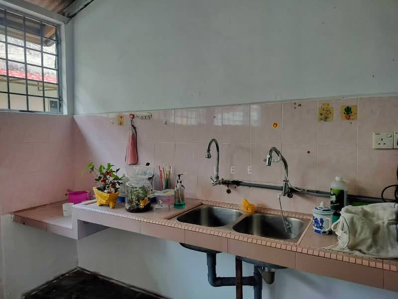 2-storey Terraced House for Sale in Bandar Mahkota Cheras (Cheras) - Y.H. Lee - Kitchen - PropertyGuru.com.my