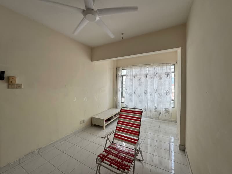Pangsapuri untuk Disewa di Suria Kipark Damansara - Jay Yong - Living Room - PropertyGuru.com.my
