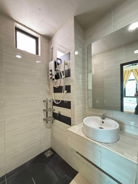 Service Residence for Rent at D'Summit Residences - Yvonne Tai - Bathroom - PropertyGuru.com.my