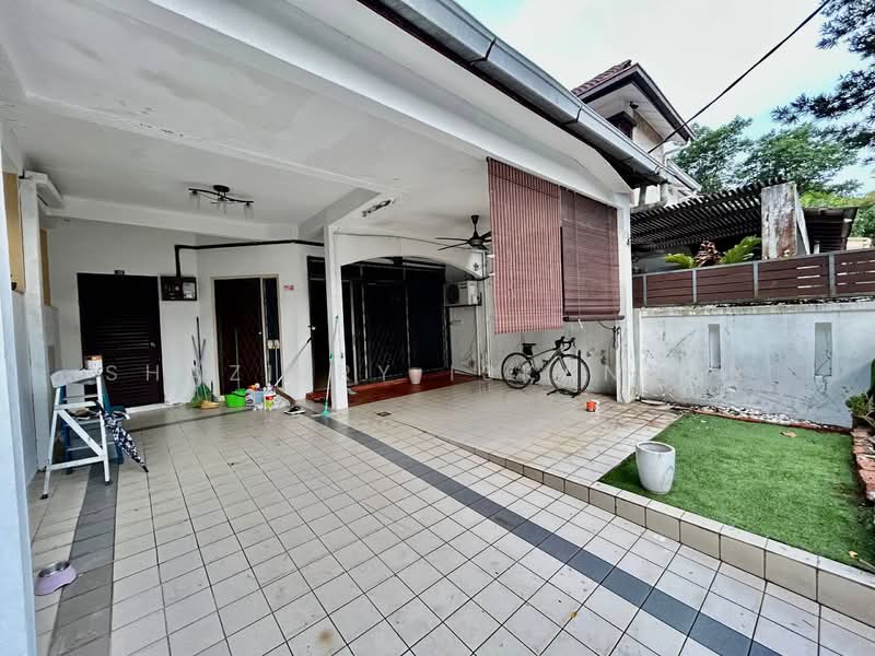 2-storey Terraced House for Rent in Ampang (Selangor) - Shaziery Iskandar - Exterior - PropertyGuru.com.my